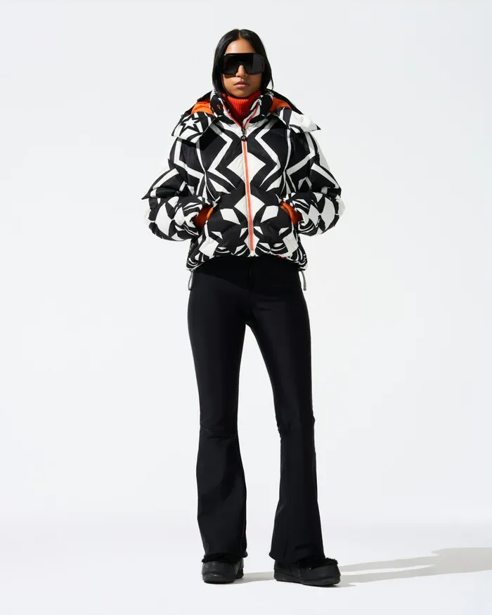 Perfect Moment Mountain Puffer Jacket White and Black Women Jackets