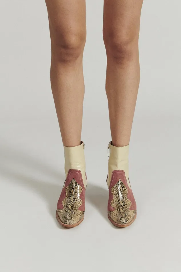 Rachel Comey Boots Women Winnie Boot Champagne