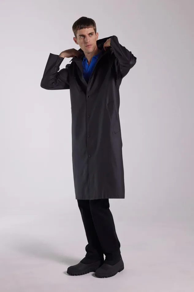 Raincoats Men Stutterheim Stockholm Long Raincoat Black