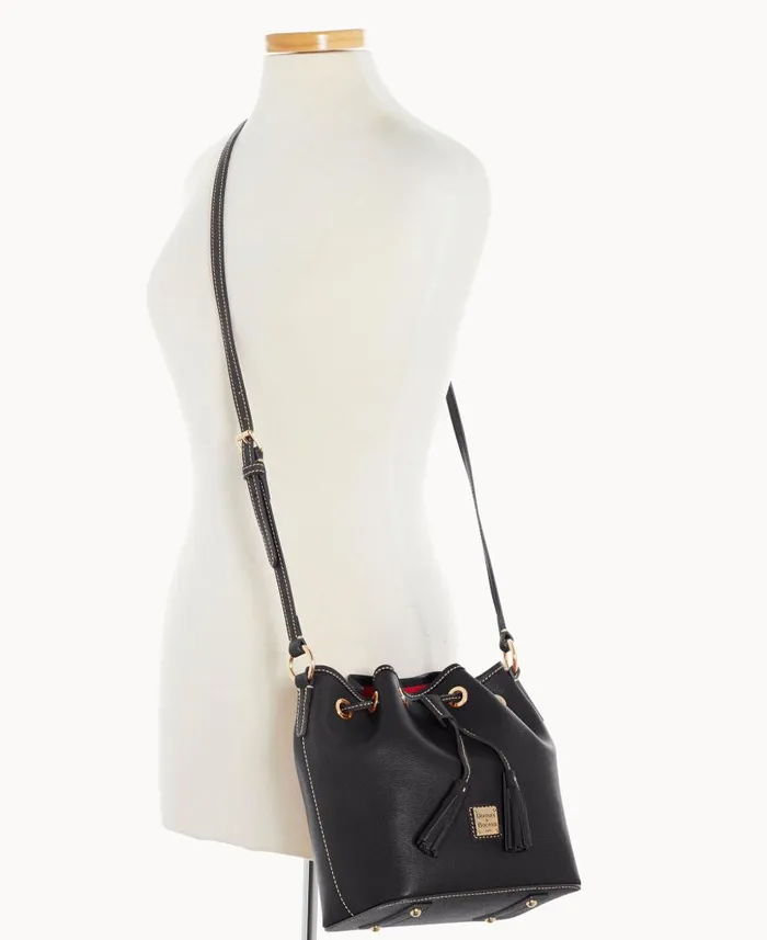 Saffiano Kendall Crossbody Black Woman Dooney and Bourke Crossbodies Saffiano Kendall Crossbody Black Woman Dooney and Bourke Crossbodies