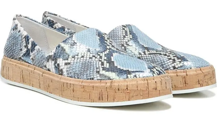 Sneakers Women Franco Sarto Sarto Derek Slip On Airy Blue Snake Leather