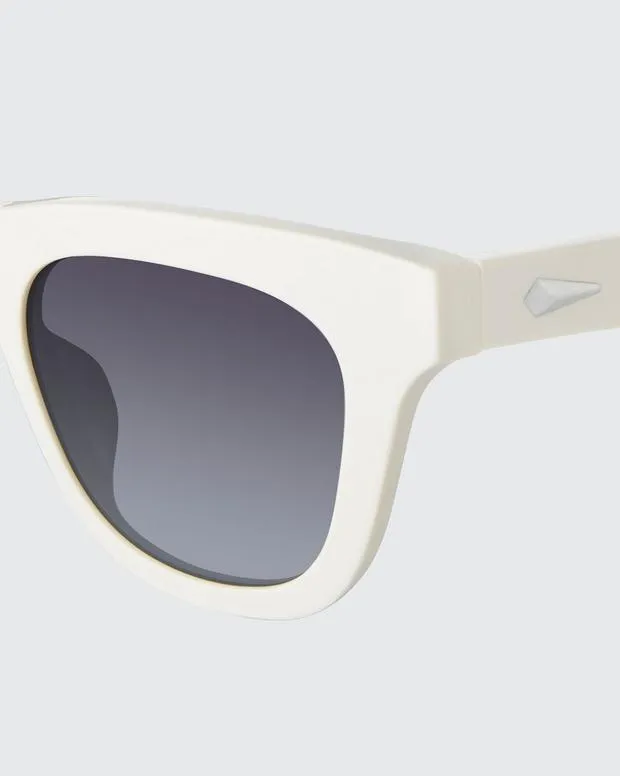 Sunglasses WomenMen Rag and Bone Perry White