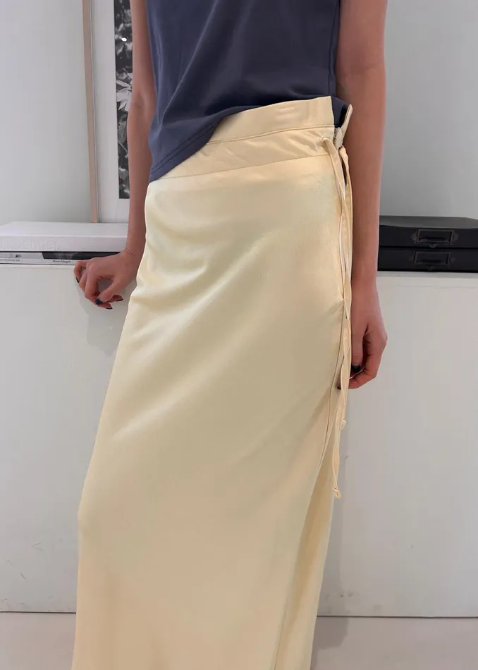 The Frankie Shop Bottoms Siovhan Satin Skirt 8211 Yellow 8211 Women