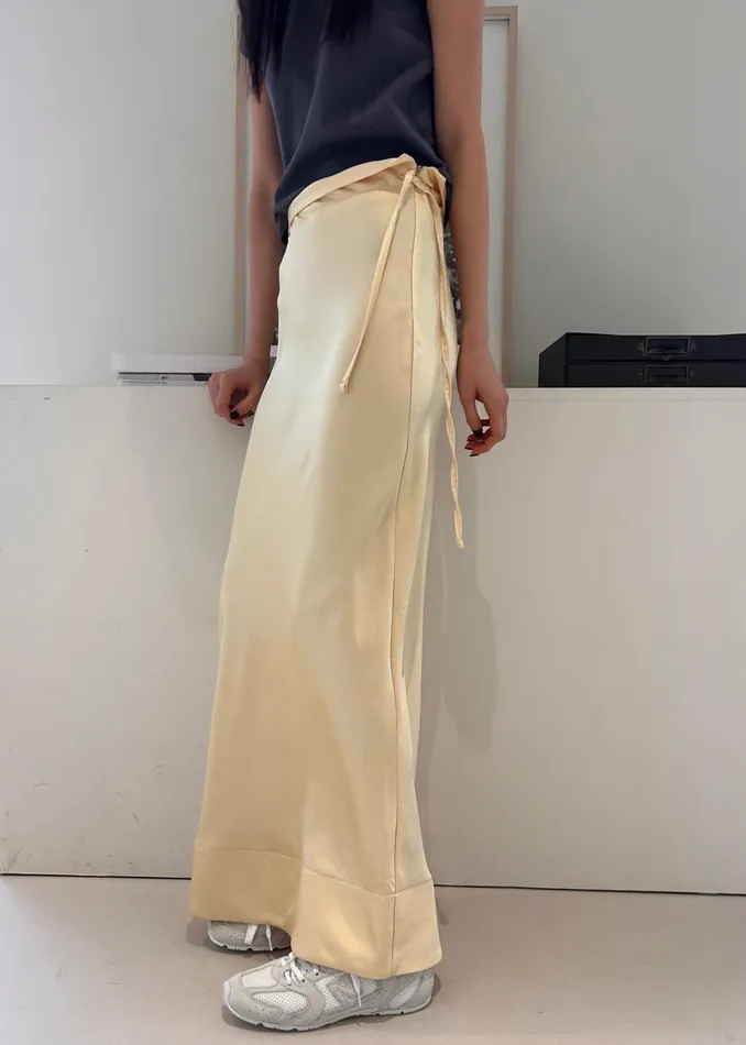 The Frankie Shop Bottoms Siovhan Satin Skirt 8211 Yellow 8211 Women
