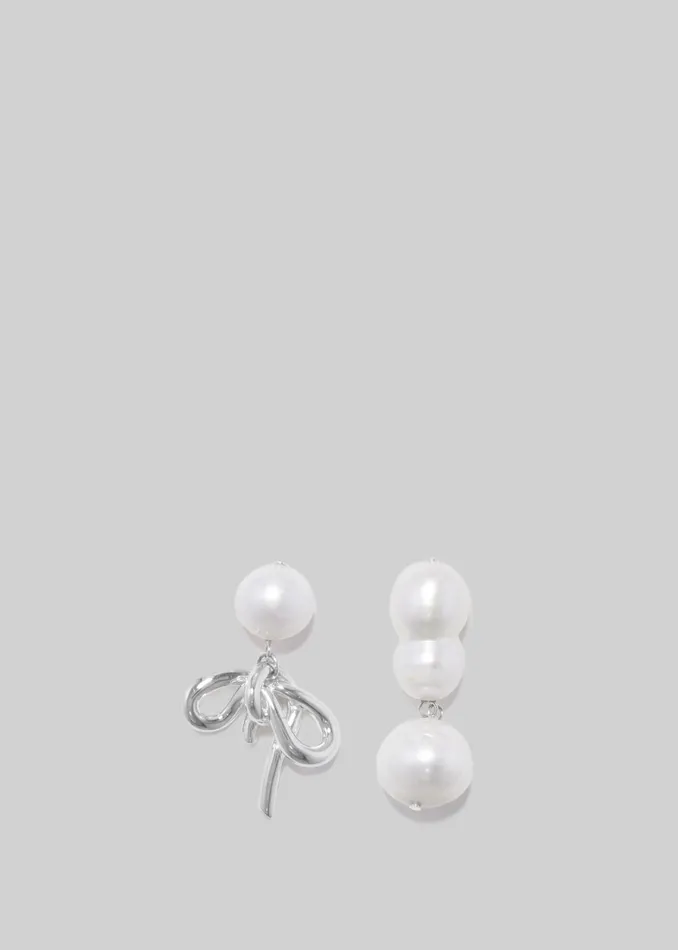The Frankie Shop Completedworks P192 Earrings 8211 PearlSilver 8211 Women