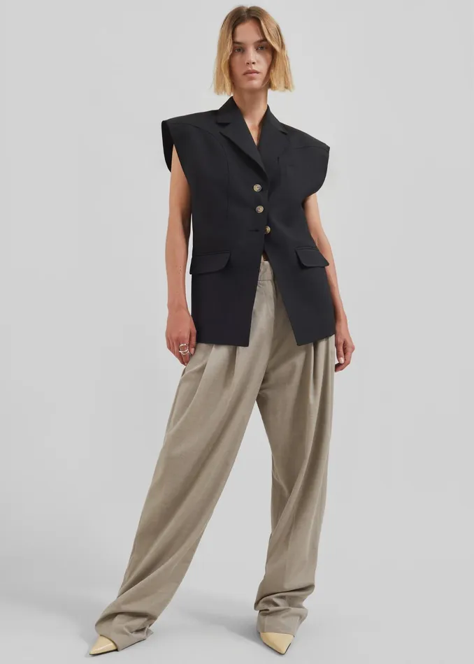 The Frankie Shop Outerwear Lucerne Vest 8211 Black 8211 Women
