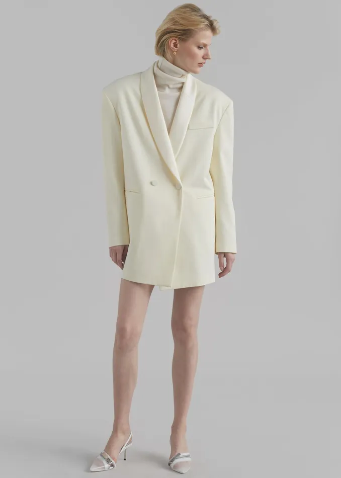 The Frankie Shop Outerwear Poppy Satin Collar Blazer 8211 Cream 8211 Women