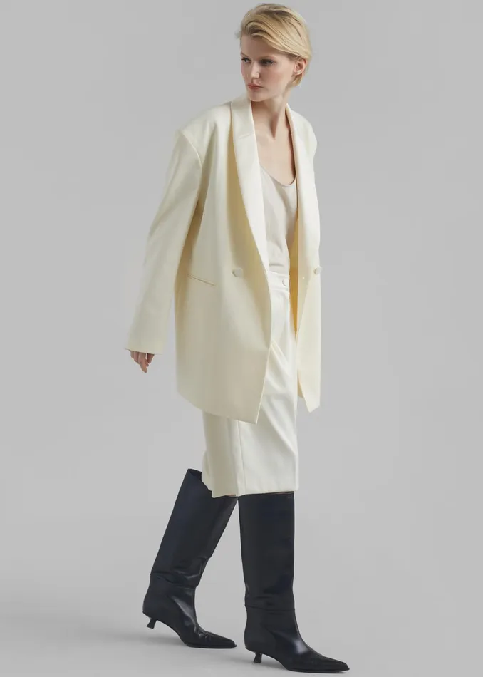 The Frankie Shop Outerwear Poppy Satin Collar Blazer 8211 Cream 8211 Women