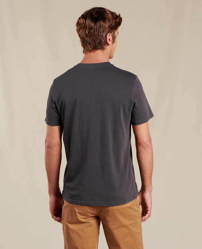 ToadandCo Men8217s Primo Short Sleeve Crew Soot Men8217s TShirts