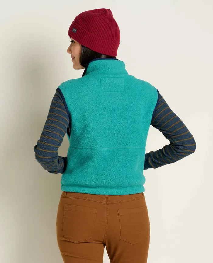 Tops and TShirts ToadandCo Women8217s Women8217s Campo Fleece Vest Cyan