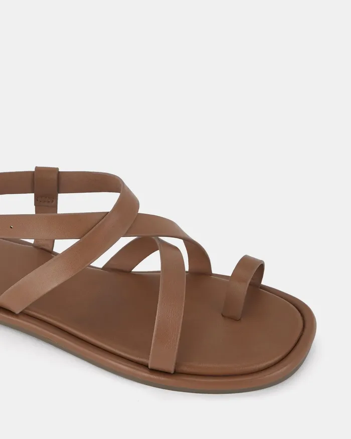 TRASTEVERE CARAMEL Flat Sandals Women Flat Sandals NOVO Shoes
