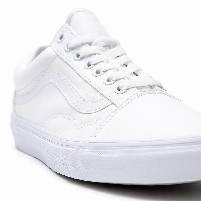 Vans Classics Women Old Skool Shoes White