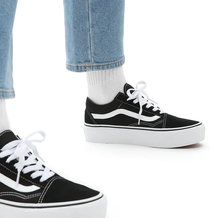 Vans Classics Women Platform Old Skool Shoes Black