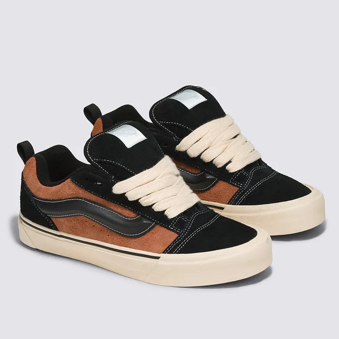 Vans Lowtop Shoes Women Disney X Knu Skool Shoes Black