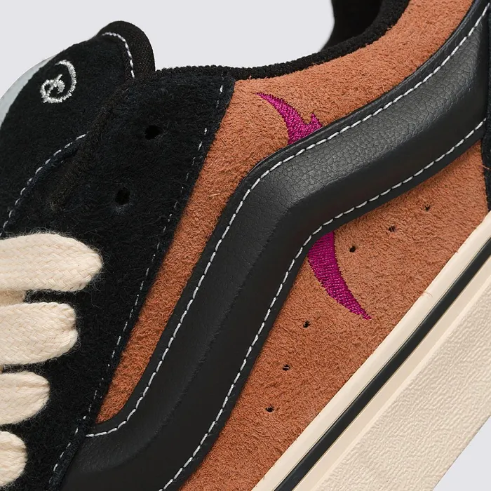 Vans Lowtop Shoes Women Disney X Knu Skool Shoes Black