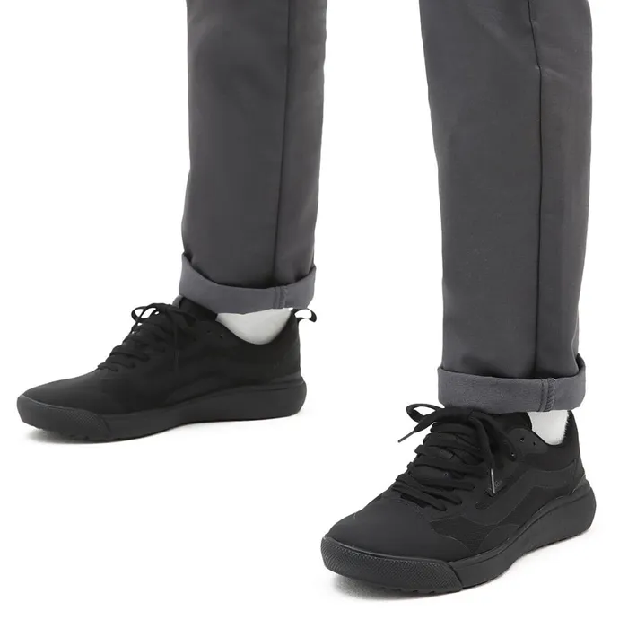 Vans Lowtop Shoes Women UltraRange Exo Shoes Black