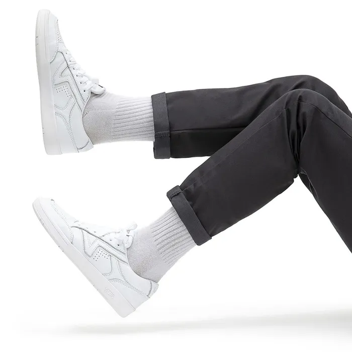 Vans View All Men Leather Lowland Comfycush Shoes White