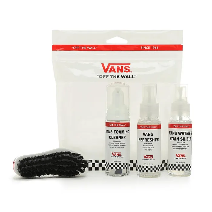 Vans View All Men Shoe Care Travel Kit White Vans View All Men Shoe Care Travel Kit White