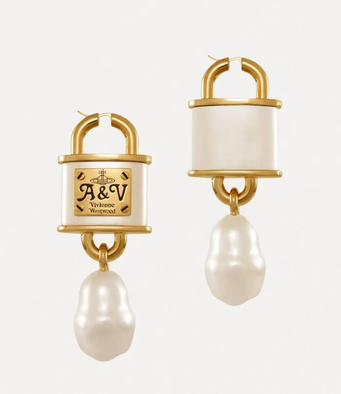 Vivienne Westwood Earrings Women Posy Earrings Gold Black Patina Creamrose Pearl