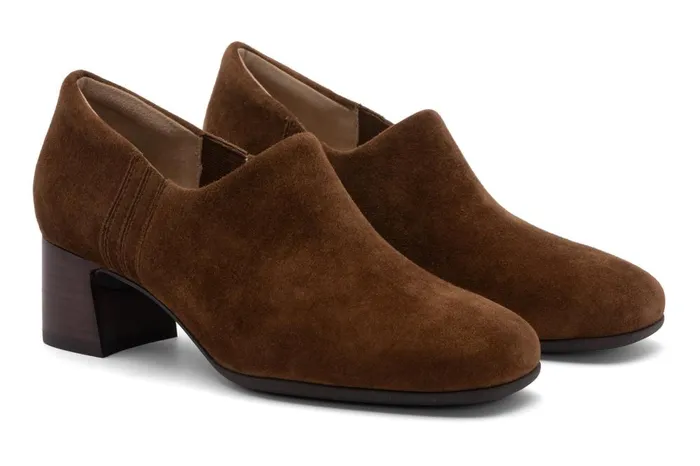 Women ABEO Footwear Dress Avenue Slip On Caramel Suede Women ABEO Footwear Dress Avenue Slip On Caramel Suede