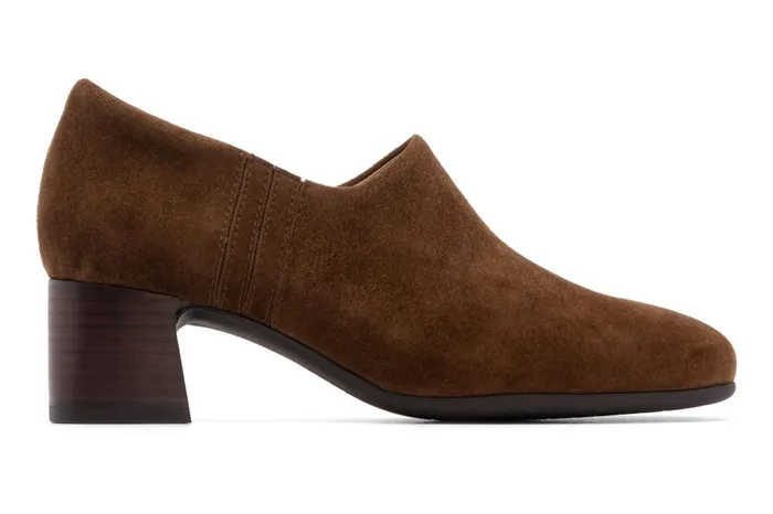 Women ABEO Footwear Dress Avenue Slip On Caramel Suede Women ABEO Footwear Dress Avenue Slip On Caramel Suede