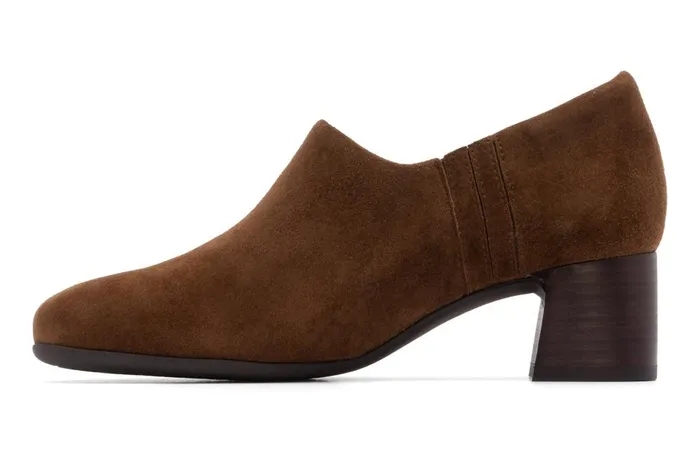 Women ABEO Footwear Dress Avenue Slip On Caramel Suede Women ABEO Footwear Dress Avenue Slip On Caramel Suede