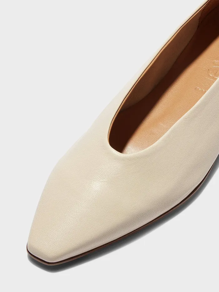 Women Aeyde BETTY Creamy Ballet Flat Aeyde Flats
