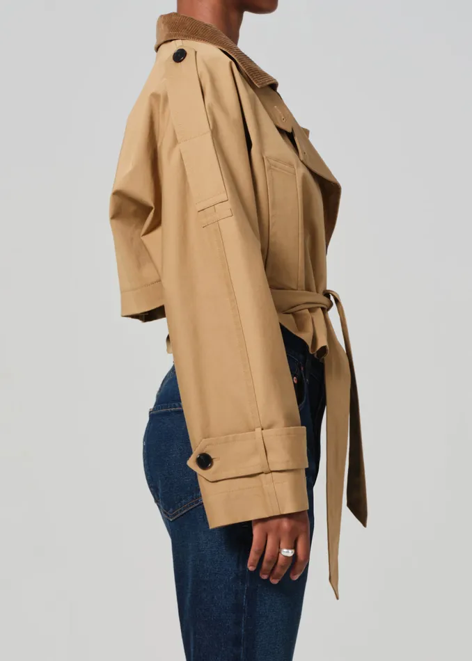 Women Jackets and Coats Citizens Of Humanity Kiernen Cropped Barn Jacket In British Tan