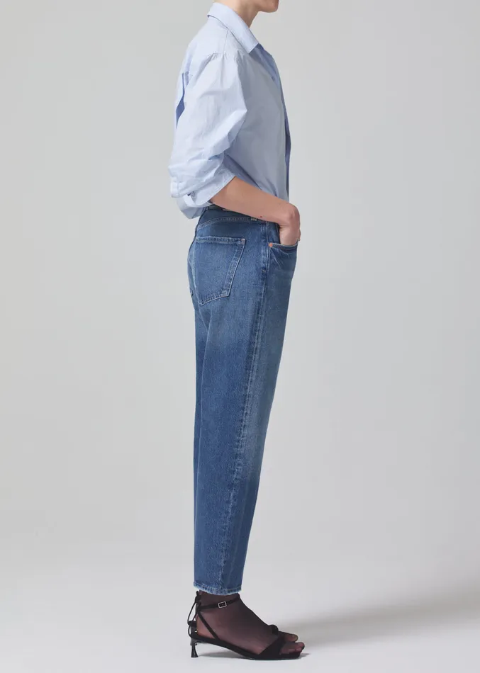 Women Jeans Citizens Of Humanity Emery Crop Relaxed Straight In Oasis