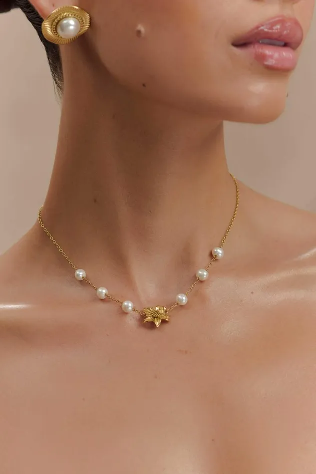Women Meshki Outerwear Eva Floral Fresh Water Pearl Necklace 8211 Gold