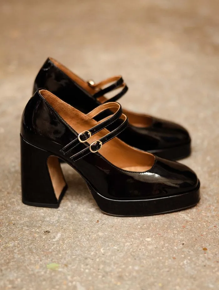 Women Pumps and Mary Janes Bobbies Louise Lacquered Black Women Pumps and Mary Janes Bobbies Louise Lacquered Black