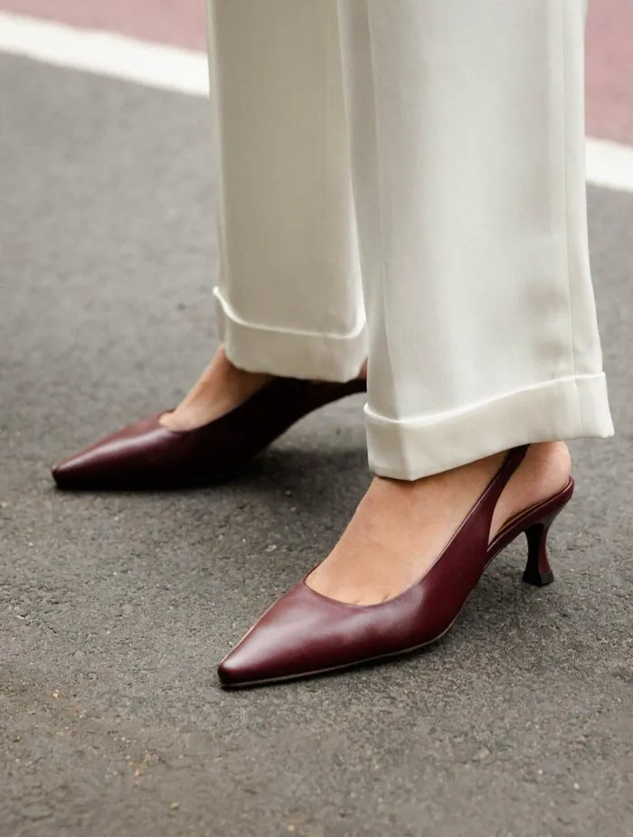 Women Pumps and Mary Janes Bobbies Miranda Garnet