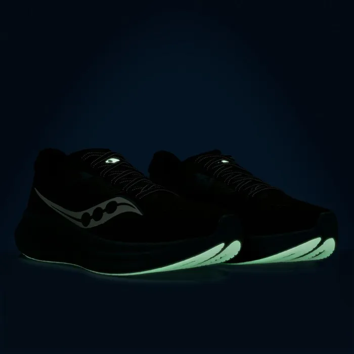 Women Ride 17 Halloween Blackglow Saucony Running
