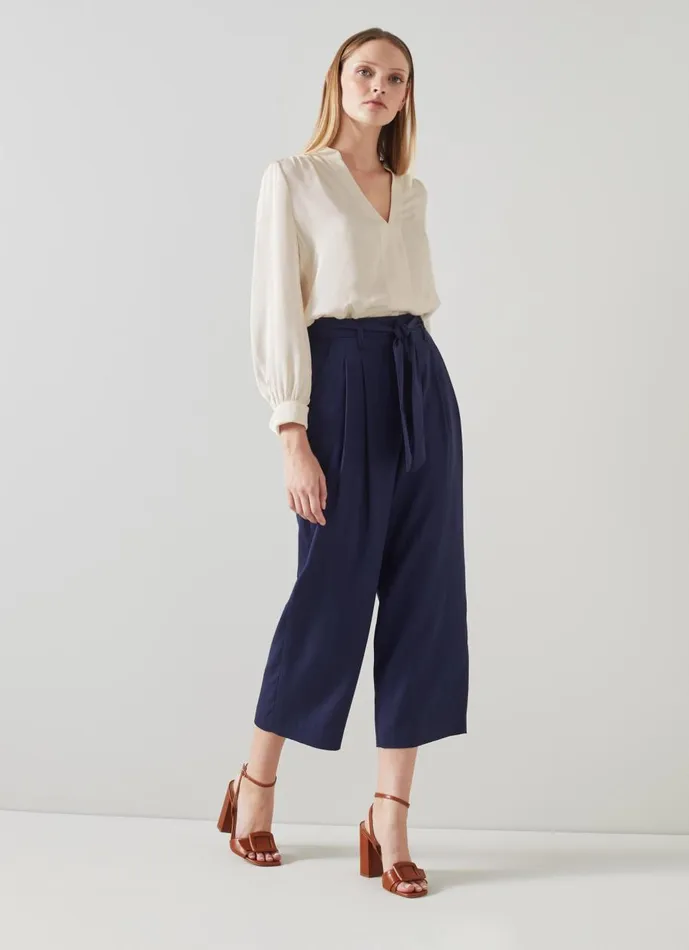 Women Tops LKBennett Selina Cream Collarless Blouse Cream Women Tops LKBennett Selina Cream Collarless Blouse Cream